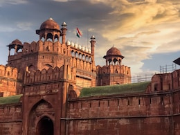 Dummy Bomb Goes Undetected In Red Fort Security Drill, 7 Cops Reprimanded Dummy Bomb Goes Undetected In Red Fort Security Drill, 7 Cops Reprimanded