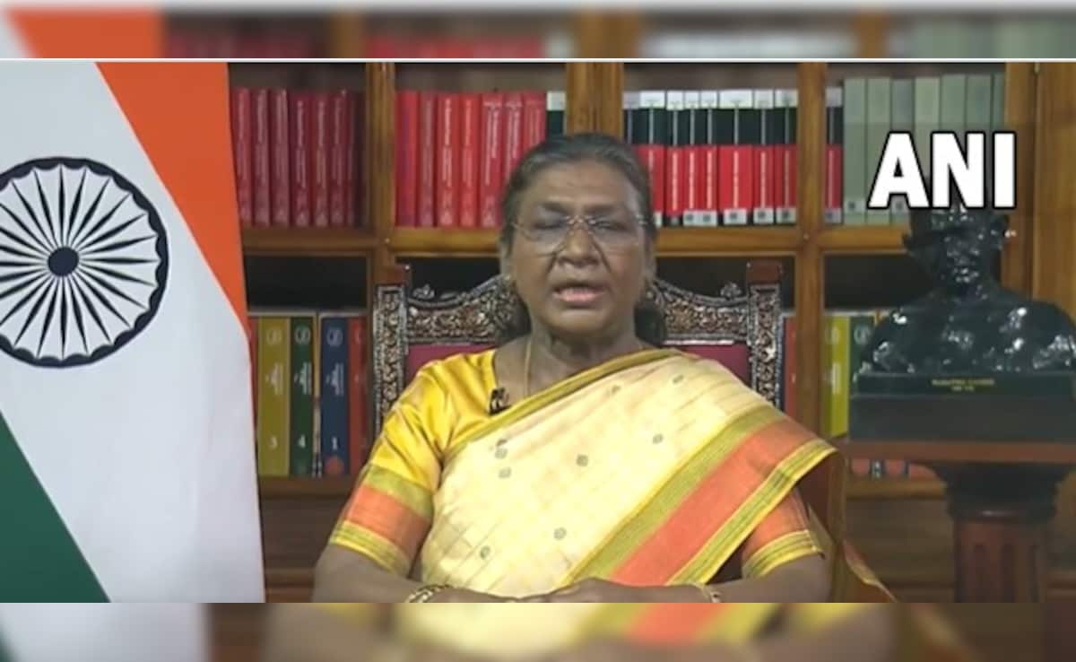 ন্যায়বিচার, স্বাধীনতা, সাম্য এবং ভ্রাতৃত্ব আমাদের ঐতিহ্যের অংশ: রাষ্ট্রপতি দ্রৌপদী মুর্মু জাতির উদ্দেশ্যে তার ভাষণে বলেছিলেন।