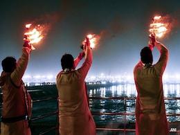 Ganga Aarti In Varanasi Stopped Until February 5 Amid Surge In Maha Kumbh Crowd Ganga Aarti In Varanasi Stopped Until February 5 Amid Surge In Maha Kumbh Crowd