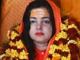 स्टारडम से लेकर महाकुंभ में सन्यास तक, जानें ममता कुलकर्णी के सफर के बारे में  स्टारडम से लेकर महाकुंभ में सन्यास तक, जानें ममता कुलकर्णी के सफर के बारे में