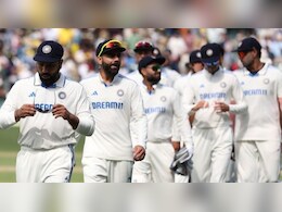 IND vs ENG: 33 साल के इस खिलाड़ी ने बल्ले से मचाया गदर, ये बड़ा कारनामा कर टीम इंडिया में वापसी का बजाया डंका IND vs ENG: 33 साल के इस खिलाड़ी ने बल्ले से मचाया गदर, ये बड़ा कारनामा कर टीम इंडिया में वापसी का बजाया डंका