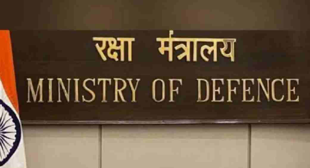 रक्षा मंत्रालय में तैनात लेफ्टिनेंट कर्नल पत्नी के साथ मिलकर करते थे रिश्वतखोरी! ऐसे होती थी डील