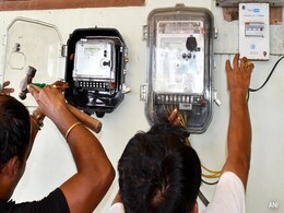 2 अरब का बिजली का बिल देख कारोबारी को लगा 440 वोल्ट का झटका, बोर्ड से तुरंत की शिकायत, जानें फिर क्या हुआ 2 अरब का बिजली का बिल देख कारोबारी को लगा 440 वोल्ट का झटका, बोर्ड से तुरंत की शिकायत, जानें फिर क्या हुआ