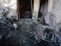 रतलाम में चार्जिंग के दौरान ई-बाइक में विस्फोट, एक लड़की की मौत, 2 लोग घायल