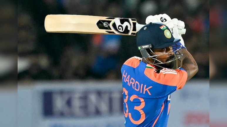 IND vs ENG: "दूसरे बल्लेबाजों पर भी..." हार्दिक पांड्या को लेकर पूर्व दिग्गज ने दिया चौंकाने वाला बयान, बताया हार का 'दोषी'