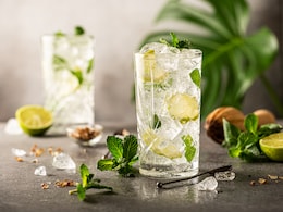 Watch: Simple Hack Reveals Secret To Making Crystal-Clear Ice For Cocktails Watch: Simple Hack Reveals Secret To Making Crystal-Clear Ice For Cocktails