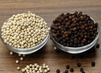 White Pepper Vs. Black Pepper: What Makes Them Different From One Another? White Pepper Vs. Black Pepper: What Makes Them Different From One Another?