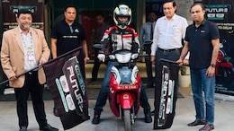 Ampere Magnus Neo Sets Record For Longest Journey By Family Electric Scooter