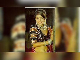 महामंडलेश्वर पद से हटाई गईं ममता कुलकर्णी, लक्ष्मी नारायण त्रिपाठी को भी किया अखाड़े से बाहर महामंडलेश्वर पद से हटाई गईं ममता कुलकर्णी, लक्ष्मी नारायण त्रिपाठी को भी किया अखाड़े से बाहर