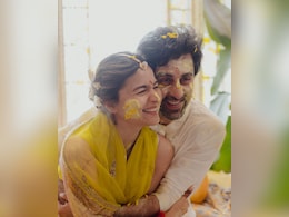 Alia Bhatt-Ranbir Kapoor's Wedding Was "Toughest Ever," Recalls Their Security Consultant Alia Bhatt-Ranbir Kapoor's Wedding Was "Toughest Ever," Recalls Their Security Consultant