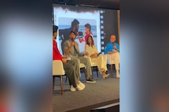 "For Every Single Time I Made A Mistake, Rajni Sir Took The Blame": Hrithik Roshan "For Every Single Time I Made A Mistake, Rajni Sir Took The Blame": Hrithik Roshan