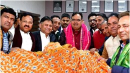 अजमेर दरगाह में पेश हुई राजस्थान CM की चादर, हमीद खान मेवाती बोले- गंगा-जमुना तहजीब बना रहने की भजनलाल शर्मा ने की कामना