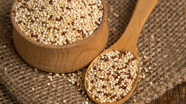 Palak writes, "Quinoa is a gluten-free alternative to starchy grains..."