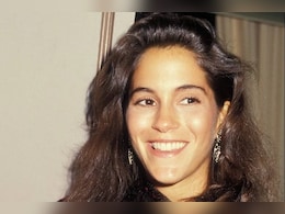 दुनिया की वो सबसे अमीर एक्ट्रेस, जिसकी 66,000 करोड़ है नेटवर्थ, पर नहीं दी आज तक एक भी हिट दुनिया की वो सबसे अमीर एक्ट्रेस, जिसकी 66,000 करोड़ है नेटवर्थ, पर नहीं दी आज तक एक भी हिट