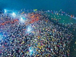 महाकुंभ 2025 : मकर संक्रांति पर 3.50 करोड़ लोगों ने लगाई डुबकी, अखाड़ों ने किया अमृत स्नान महाकुंभ 2025 : मकर संक्रांति पर 3.50 करोड़ लोगों ने लगाई डुबकी, अखाड़ों ने किया अमृत स्नान