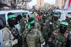 4 Israeli Women Soldiers To Be Freed In Hostage Swap With Hamas 4 Israeli Women Soldiers To Be Freed In Hostage Swap With Hamas