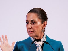 'If They Do This To Me': Man Gropes Mexican President, Tries To Kiss Her