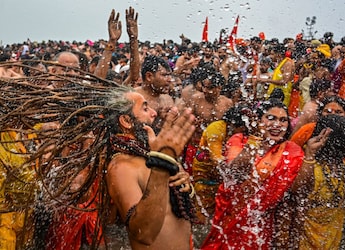 Maha Kumbh 2025: UP Government Launches Mobile Labs For Food Quality Checks Maha Kumbh 2025: UP Government Launches Mobile Labs For Food Quality Checks