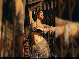 Jacqueliene Fernandez Exudes Diva Energy In An Embellished Crop Top And Mini Skirt Jacqueliene Fernandez Exudes Diva Energy In An Embellished Crop Top And Mini Skirt