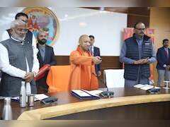 मुख्यमंत्री योगी आदित्यनाथ ने किया आकाशवाणी के एफएम चैनल 'कुम्भवाणी' का शुभारंभ