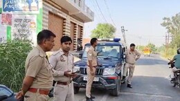 Angered Over Her Affair, UP Man Stabs Wife To Death With A Knife