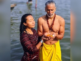 Maha Kumbh 2025: Milind Soman And Ankita Konwar Take Holy Dip Maha Kumbh 2025: Milind Soman And Ankita Konwar Take Holy Dip
