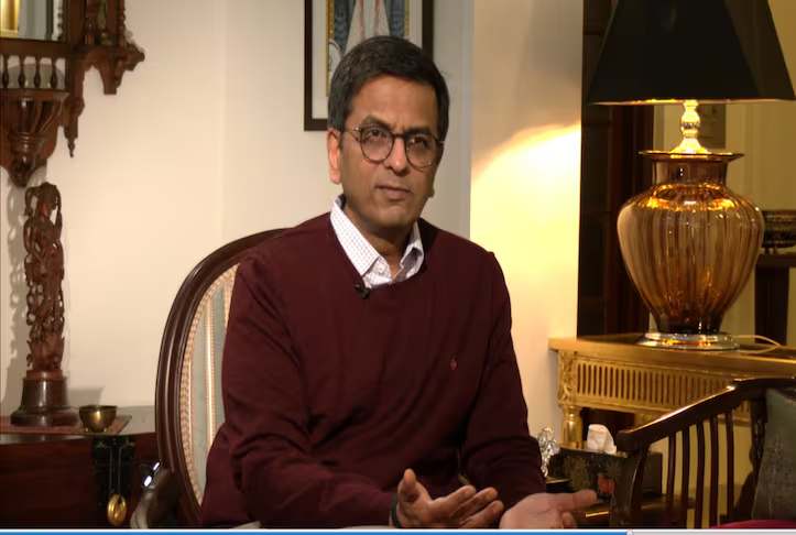 पूर्व CJI चंद्रचूड की नई मर्सिडीज के लिए यह नंबर अलॉट कर दें... सुप्रीम कोर्ट के रजिस्‍ट्रार ने लिखी चिट्ठी 