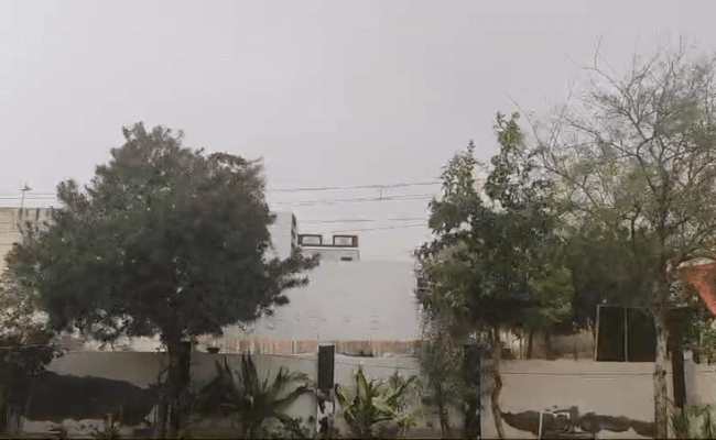 Rajasthan Rain: अभी और सताएगी ठंड! कुछ इलाकों में हल्की बारिश की संभावना, इन शहरों पर पड़ेगा असर