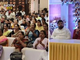 Dombivli :  65 इमारतींमधील नागरिकांची पुन्हा फसवणूक, बिल्डरांनी गोळा केले तब्बल दीड कोटी Dombivli :  65 इमारतींमधील नागरिकांची पुन्हा फसवणूक, बिल्डरांनी गोळा केले तब्बल दीड कोटी