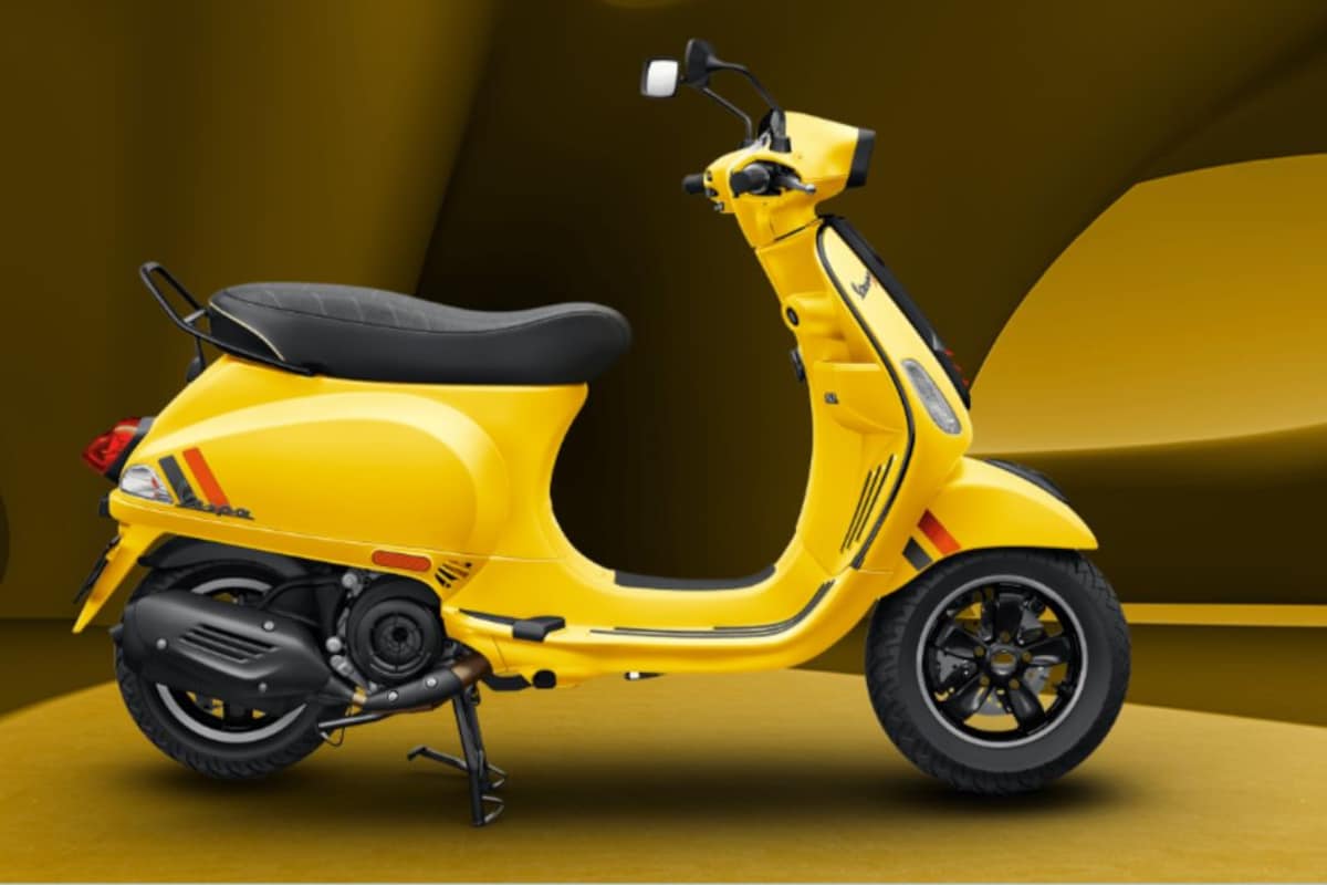 The Vespa S has eight new colors and dual-tone schemes to chose from