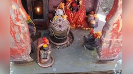 Maha Shivratri 2025: राजस्&zwj;थान के इस मंद&zwj;िर में महादेव 'बुलबुलों' से करते हैं लोगों के भाग्&zwj;य का फैसला, पूरे साल पानी में डूबा रहता है श&zwj;िवल&zwj;िंग&nbsp;
