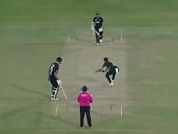 Watch: Pakistan Commit Comedy Of Errors vs New Zealand; Make DRS Blunder, Drop Catch