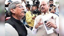 Rajasthan Politics: व&zwj;िधानसभा के बाहर चला डमी सदन, घनश्&zwj;याम मेहर बने अध्&zwj;यक्ष और कांग्रेस के अन्&zwj;य व&zwj;िधायक सदन के सदस्&zwj;य बने&nbsp;