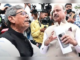 Rajasthan Politics: विधानसभा के बाहर चला डमी सदन, घनश्याम मेहर बने अध्यक्ष और कांग्रेस के अन्य विधायक सदन के सदस्य बने  Rajasthan Politics: विधानसभा के बाहर चला डमी सदन, घनश्याम मेहर बने अध्यक्ष और कांग्रेस के अन्य विधायक सदन के सदस्य बने