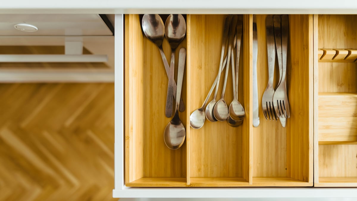 Thinking Of Buying Cutlery? 5 Key Factors To Keep In Mind