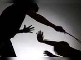 Rajasthan: होमवर्क नहीं करने पर श‍िक्षक ने छात्र को बेरहमी से पीटा, प‍िलाया गंदा पानी 