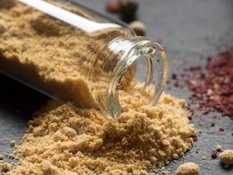 DIY Protein Powder Recipe With Natural Ingredients For Your Post-Workout Sessions DIY Protein Powder Recipe With Natural Ingredients For Your Post-Workout Sessions