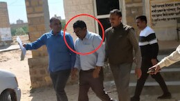 Rajasthan: जैसलमेर में ACB का बड़ा ट्रैप, 15 लाख की रिश्वत लेते दो तहसीलदार गिरफ्तार; मांगी थी&nbsp;60 लाख की घूस