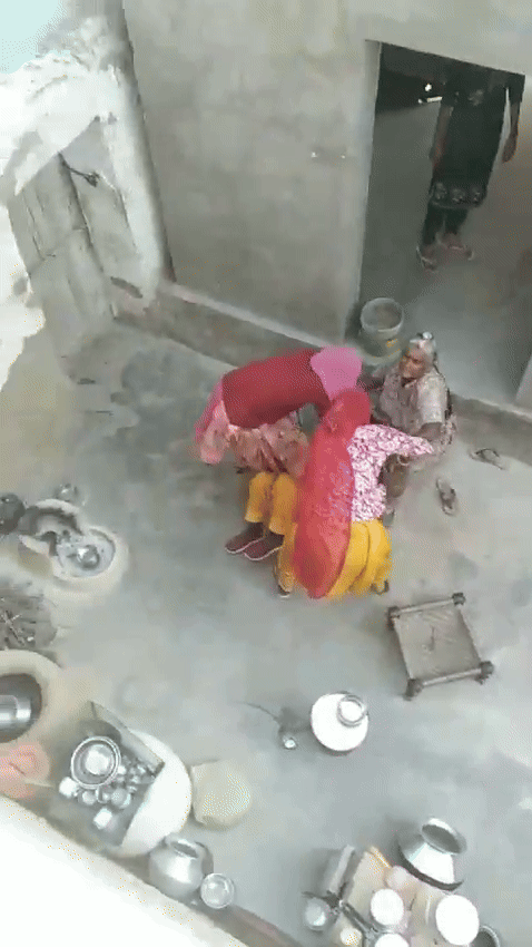 हनुमानगढ़ में महिला के साथ हुई बर्बरता, 1 घंटे तक लाठी-डंडों से बेरहमी से पीटा; Video Viral