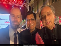 Shashi Tharoor's Selfie With Union Minister After Sharp Message For Congress Shashi Tharoor's Selfie With Union Minister After Sharp Message For Congress