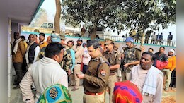 यूपी उपचुनाव : बुर्का, वोटिंग और बवाल, मिल्कीपुर में अखिलेश क्यों हैं लाल