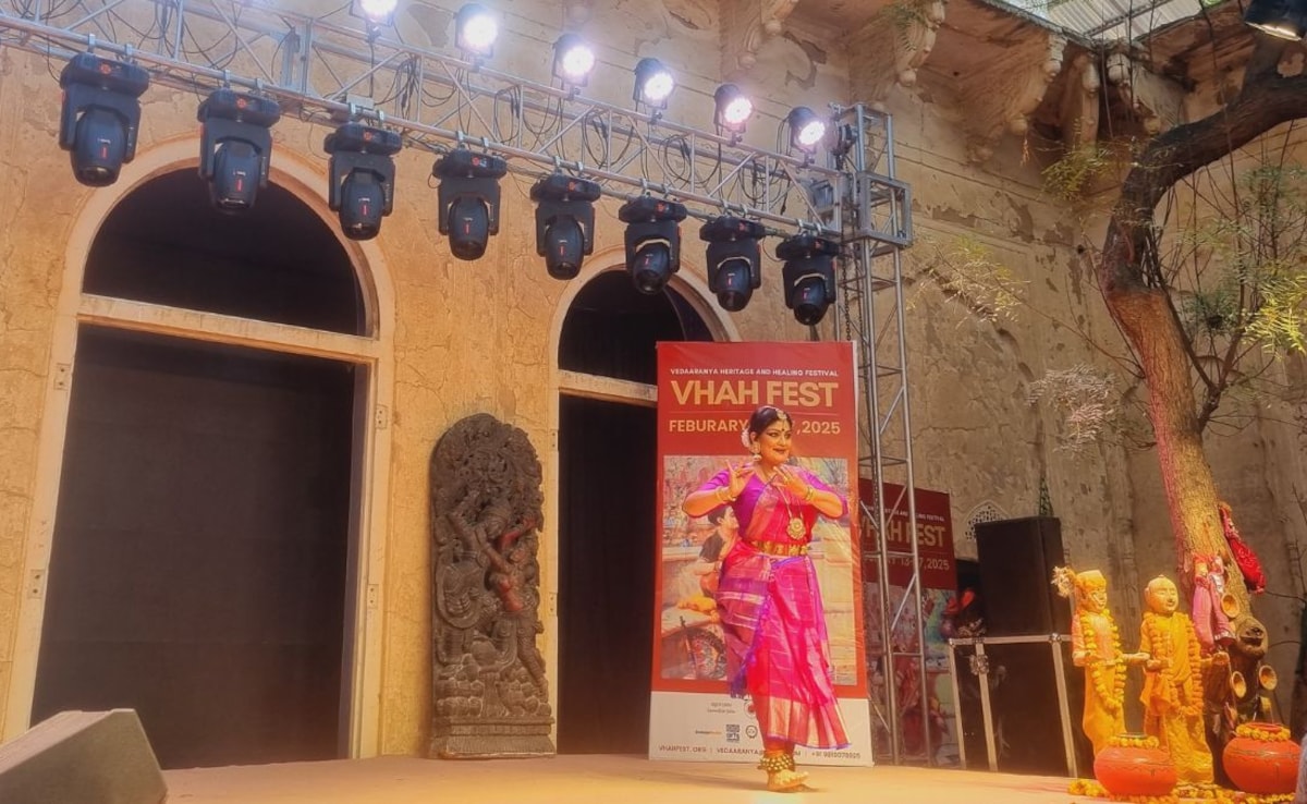 Padmashri Geeta Chandran performing at Ramgarh Fort. Padmashri Geeta Chandran performing at Ramgarh Fort.