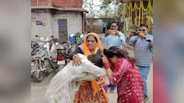प्रेम विवाह से नाराज परिवार ने SP ऑफिस में अपनी लड़की के साथ की मारपीट, 2 लाख रुपये और गहने चुराने का लगाया आरोप