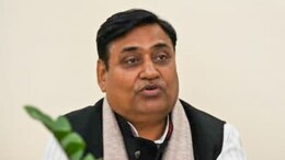 डोटासरा ने किया इस्तीफे का ऐलान, कहा- संवैधानिक व्यक्ति... पक्षपातपूर्ण हों तो लोकतंत्र के लिए घातक'