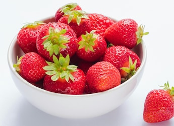 Can Diabetics Include Strawberries In Their Diet? What Studies Say