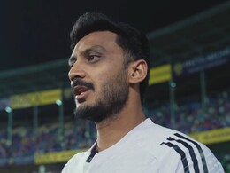 "<i>Sharma Kyu Raha Hai</i>?": Axar Patel's Hilarious Banter With Yashasvi Jaiswal