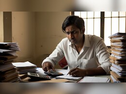 इस साल सैलरी में अच्छा इंक्रिमेंट किनको देगा दर्द, 'टैक्स छूट' की गुगली समझिए इस साल सैलरी में अच्छा इंक्रिमेंट किनको देगा दर्द, 'टैक्स छूट' की गुगली समझिए