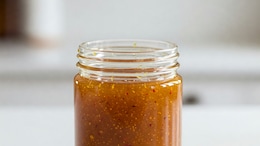 What Is The Viral Fire Honey Trend? Here's Why It Is Helpful In Changing Weather