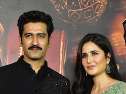 Chhaava की स्क्रीनिंग पर कैटरीना कैफ का कुछ यूं ख्याल रखते नजर आए विक्की कौशल, वीडियो देख फैंस बोले- बेस्ट हस्बैंड Chhaava की स्क्रीनिंग पर कैटरीना कैफ का कुछ यूं ख्याल रखते नजर आए विक्की कौशल, वीडियो देख फैंस बोले- बेस्ट हस्बैंड