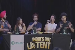 Cops At Ranveer Allahbadia's Mumbai Residence Over Crass Remarks Cops At Ranveer Allahbadia's Mumbai Residence Over Crass Remarks